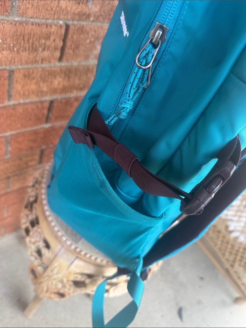 🧡Patagonia unisex  Refugio Daypack 26L brand new - Picture 4 of 14